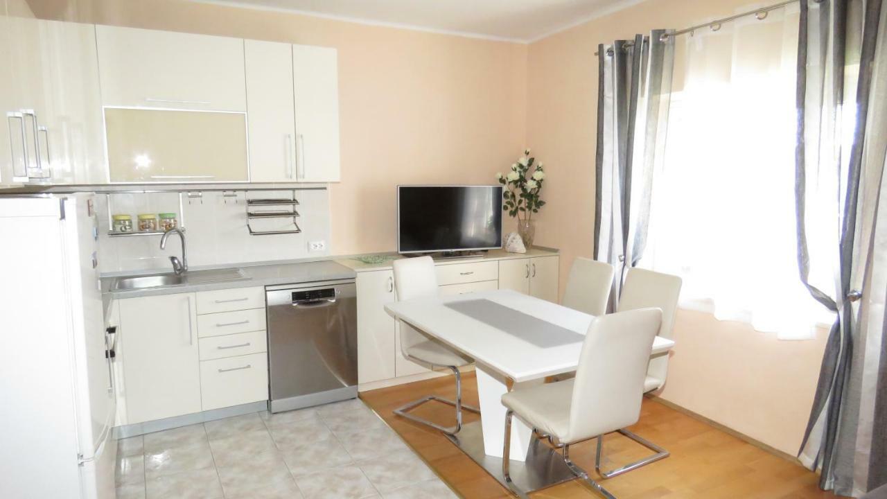Apartment Central City Makarska Buitenkant foto