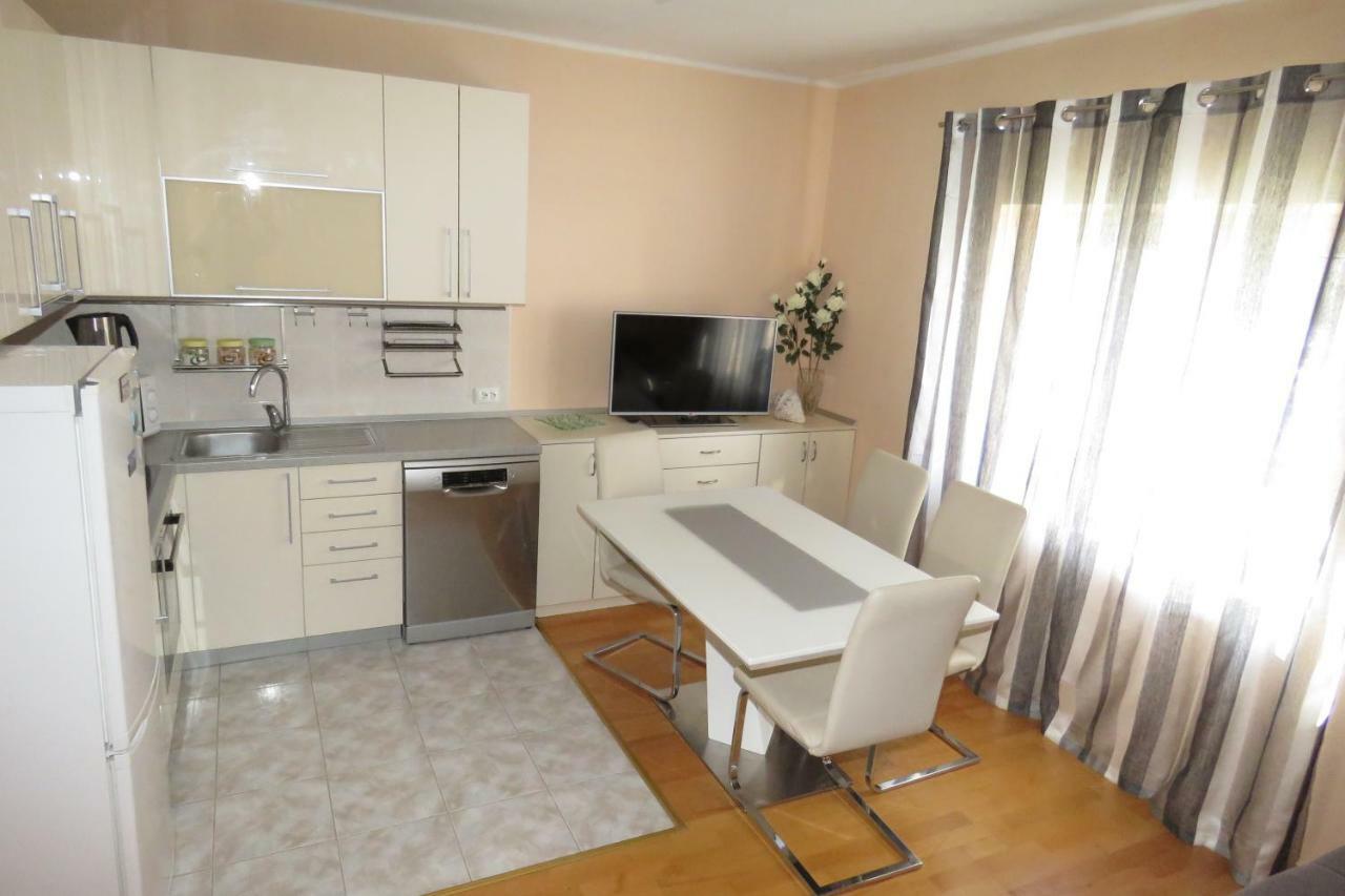Apartment Central City Makarska Buitenkant foto