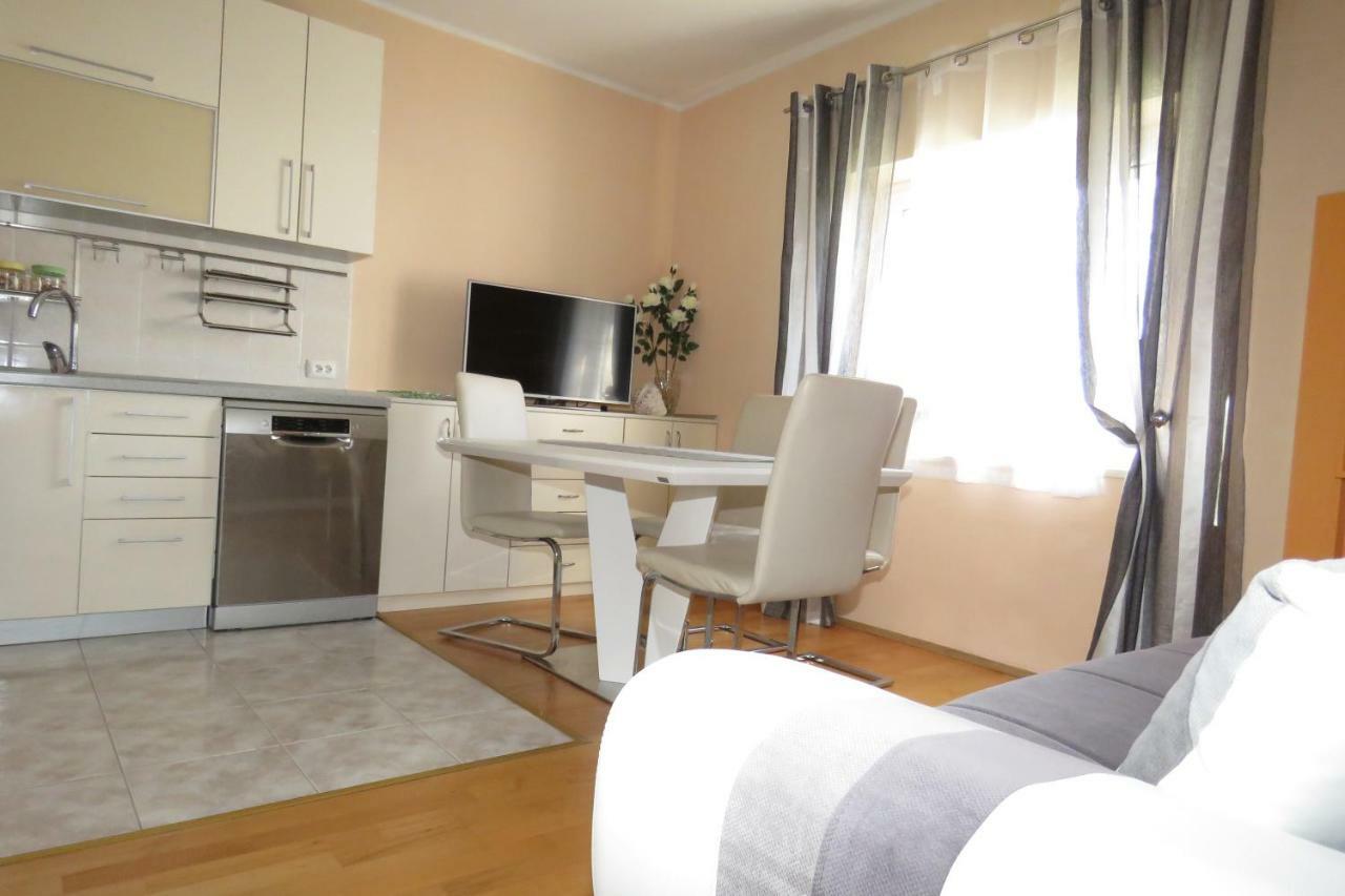 Apartment Central City Makarska Buitenkant foto